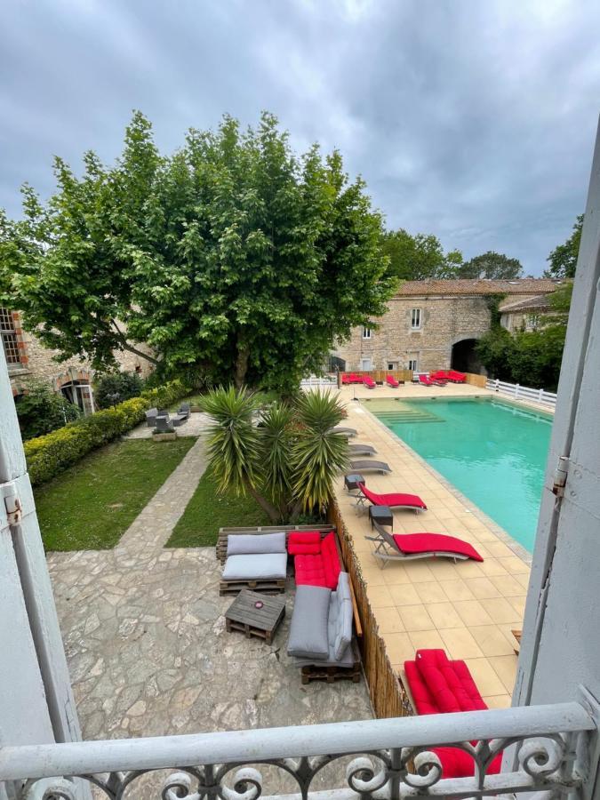 Hotel Mas De Galoffre Nîmes Exteriör bild